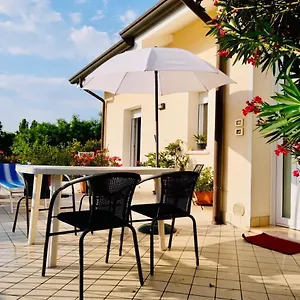  Apartment In Daniela Con Piscina Privata Carraro Immobiliare - Family